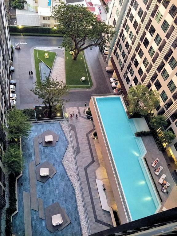 The Base Central Pattaya By Pattaya Holiday Exterior photo