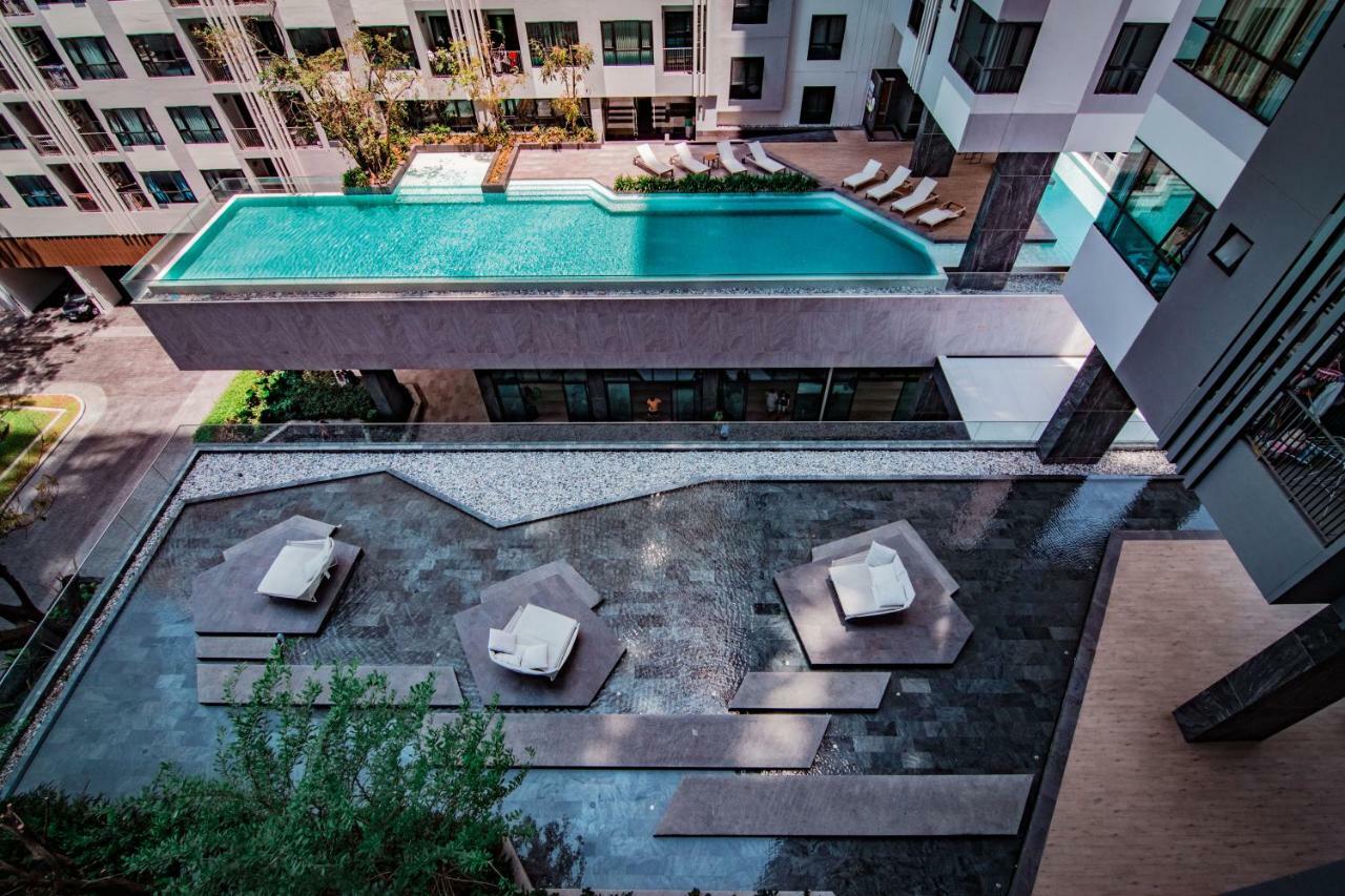 The Base Central Pattaya By Pattaya Holiday Exterior photo